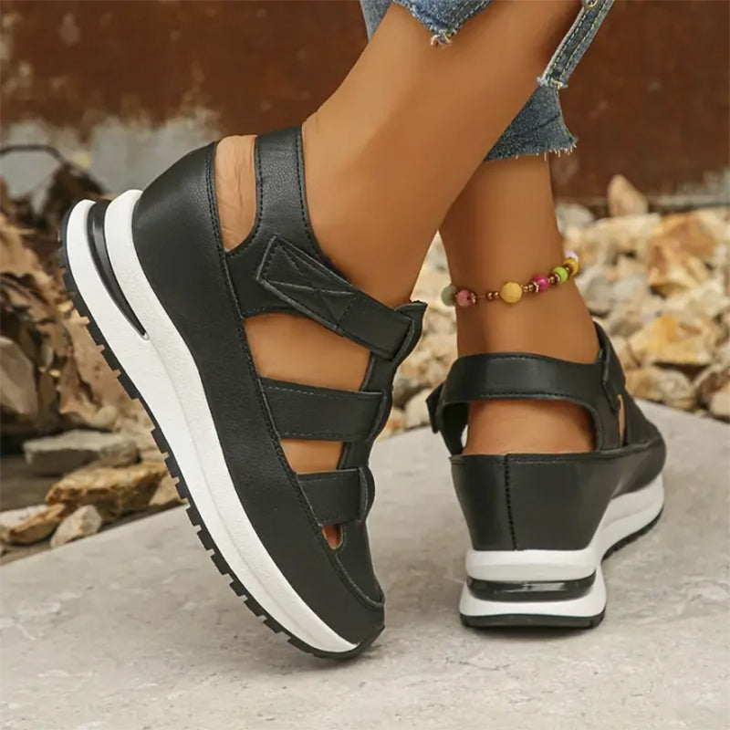 Lia™ | Zapatilla de moda