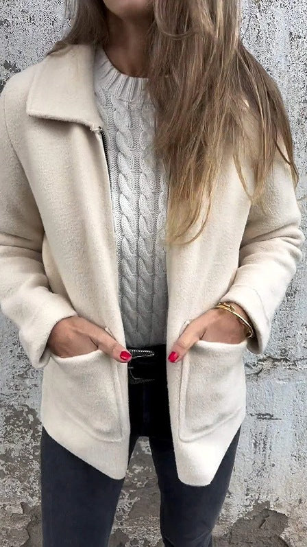 JANA | Chaqueta informal con solapa y cremallera