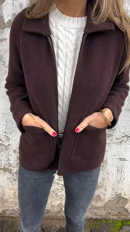 JANA | Chaqueta informal con solapa y cremallera